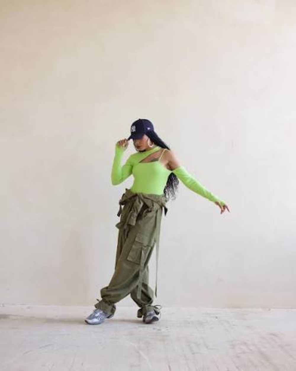 NWT The Drop Green Cut Out Bodysuit Long Sleeve XS